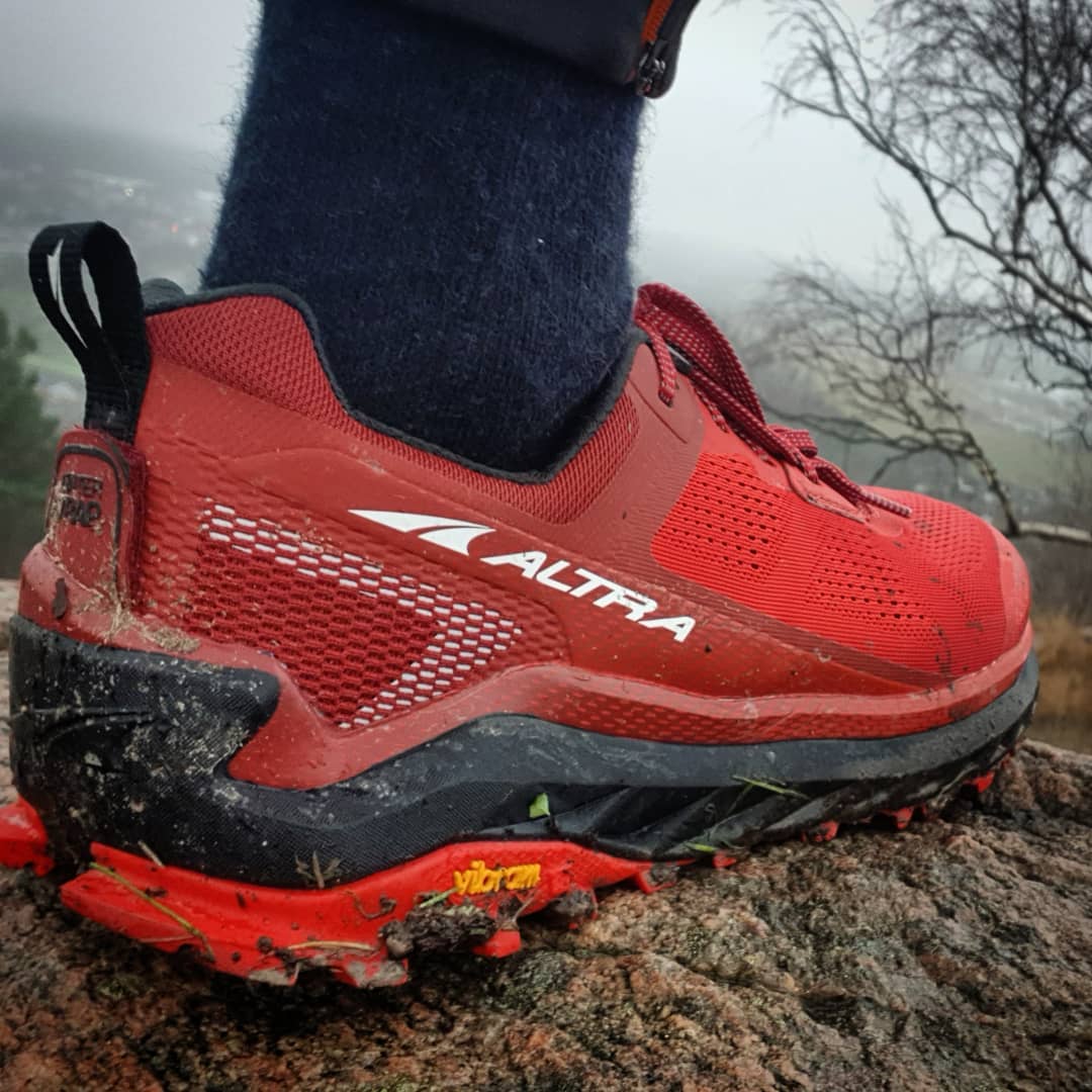 Altra Olympus 4